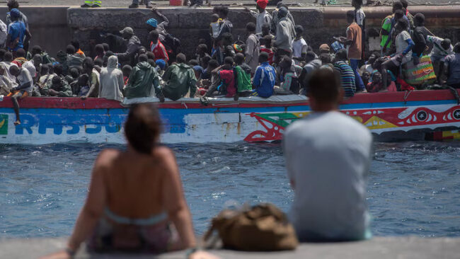 Cómo usar la IA contra teorías de la conspiración: “No, la inmigración no aumenta la criminalidad”
