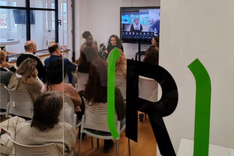 CEAR alerta de que los discursos xenófobos de los políticos aumentan los delitos de odio